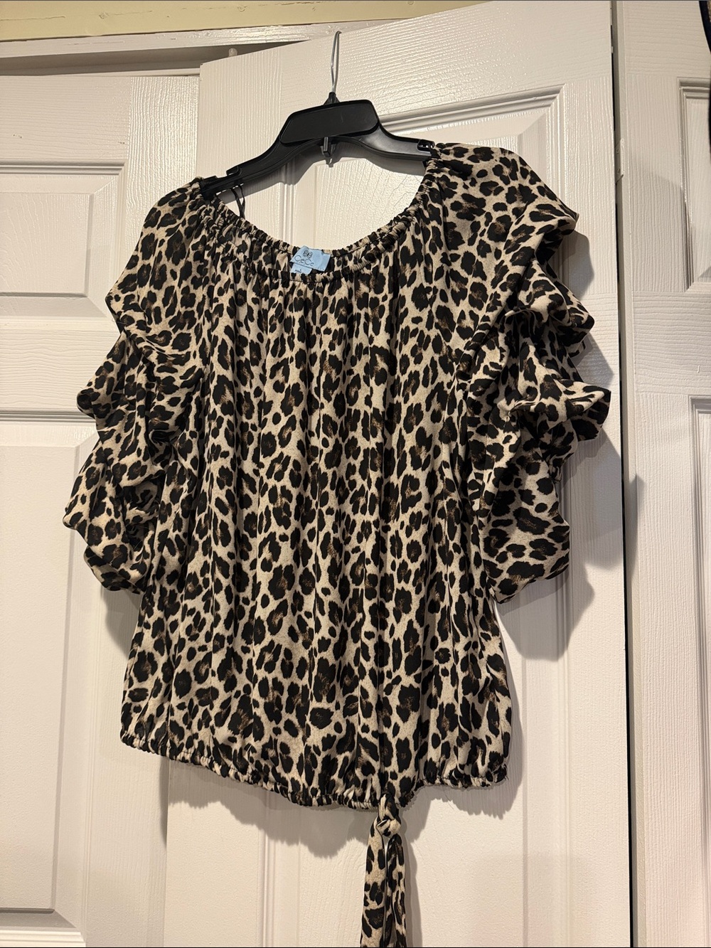 Leopard Print Ruffled Short Sleeve Top - Beige/Black